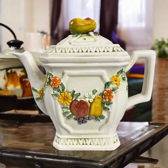 Vintage Lefton Teapot 6755 Fruit Floral Garland Garden Orchard Cottage - Picture 1 of 12